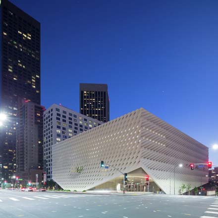Building of Broad Museum in Los Angeles by Postmodern architecture. For cladding were used Glass fibre reinforced concrete (GRC)